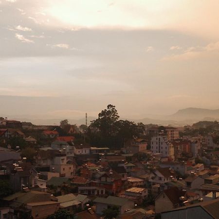 Cherry Suites Dalat Dış mekan fotoğraf